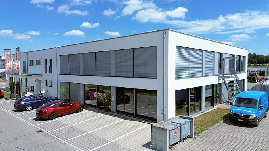 Gewerbezentrum Weinland, 8451 Kleinandelfingen Gewerbezentrum Weinland, 8451 Kleinandelfingen